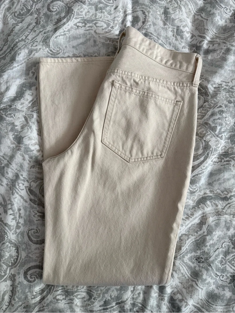 J. Crew Straight Leg Jeans in Light Beige/Cream
